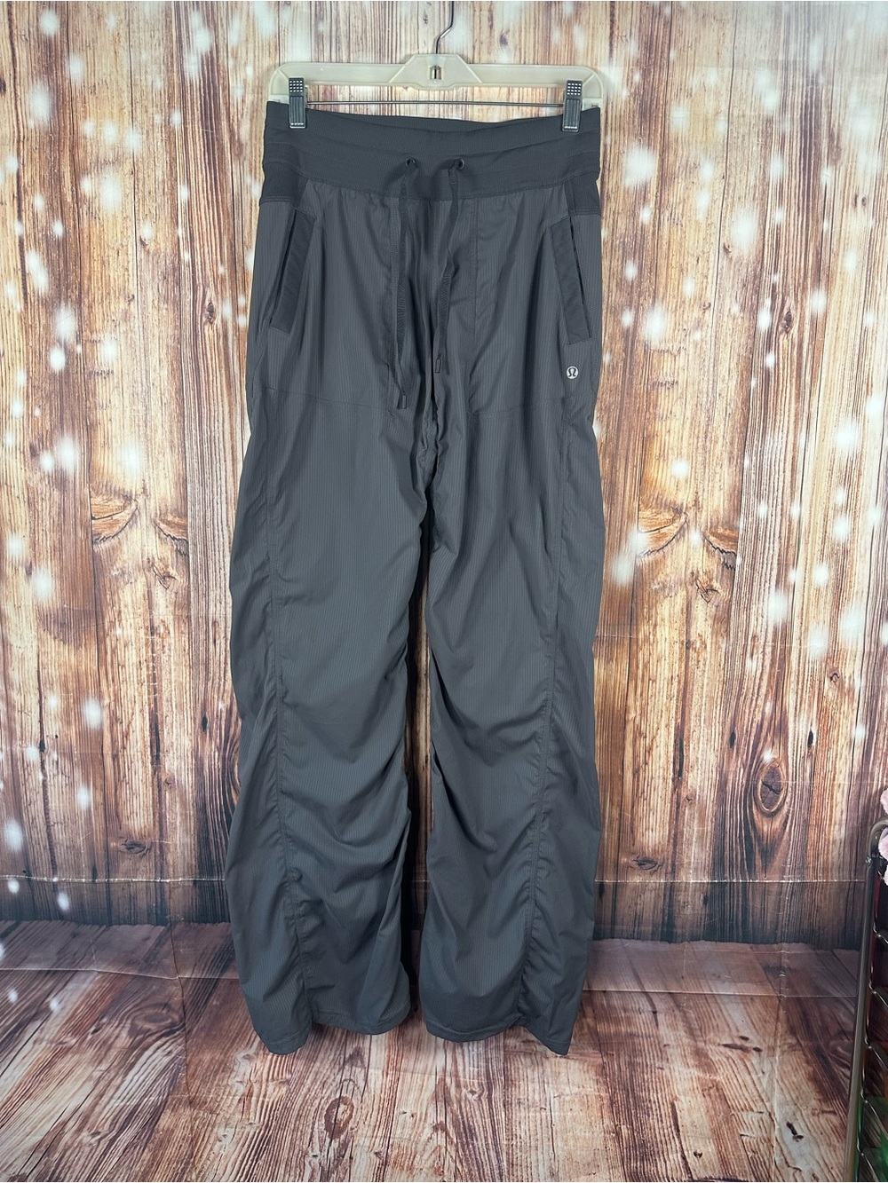 Lululemon Athletica Studio Pant No Liner Women’s
Gray Pants Size 6